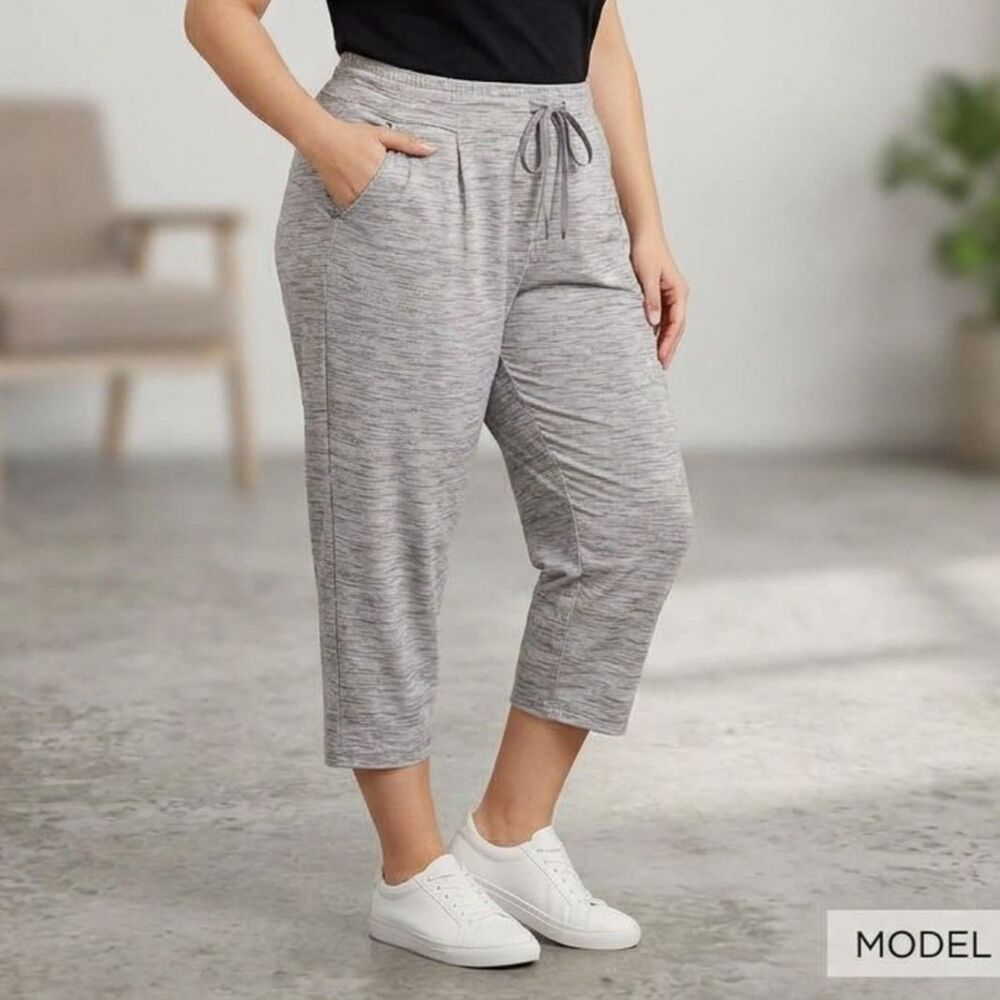 Secret Treasures Womens Size XL (16-18) Heather Gray Cropped Jogger Pants Lounge